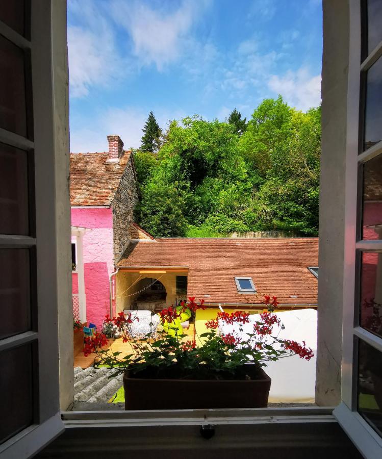 Le Coin Des Artistes Bed & Breakfast Живерни Екстериор снимка