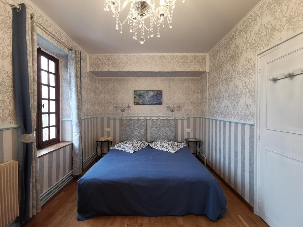 Le Coin Des Artistes Bed & Breakfast Живерни Екстериор снимка