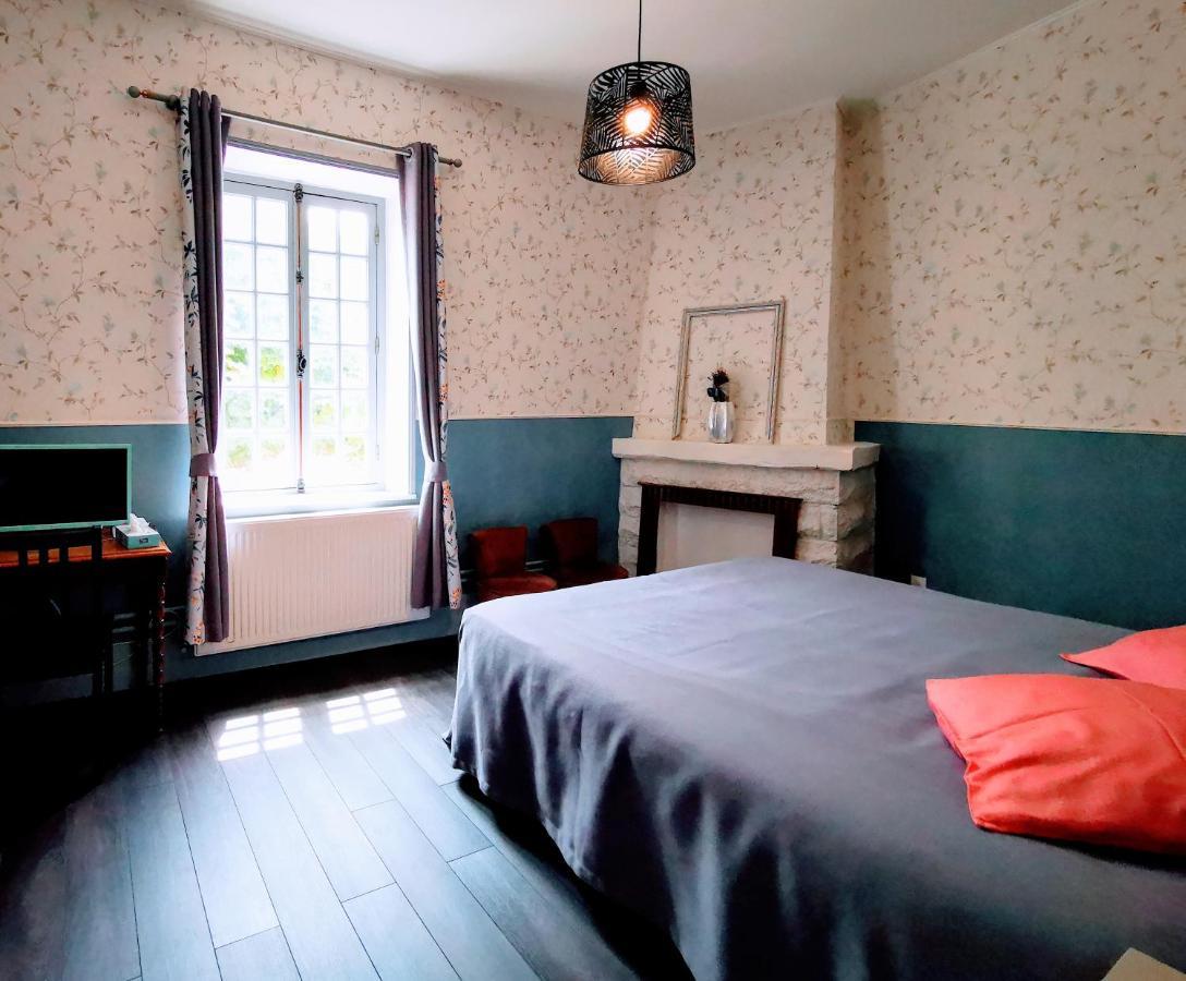 Le Coin Des Artistes Bed & Breakfast Живерни Стая снимка