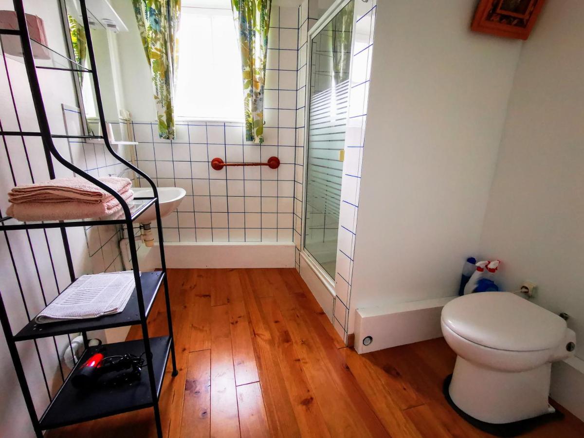 Le Coin Des Artistes Bed & Breakfast Живерни Стая снимка