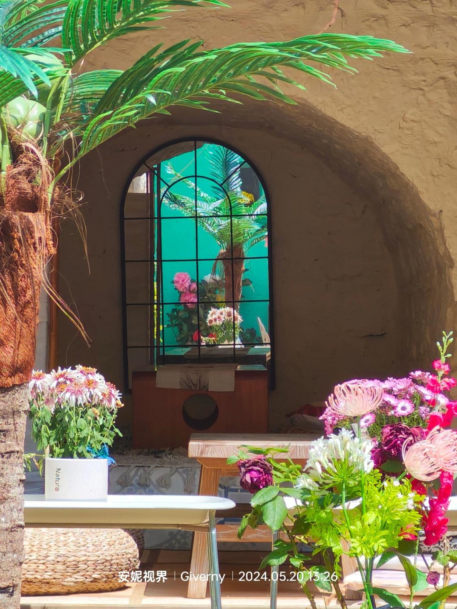 Le Coin Des Artistes Bed & Breakfast Живерни Екстериор снимка